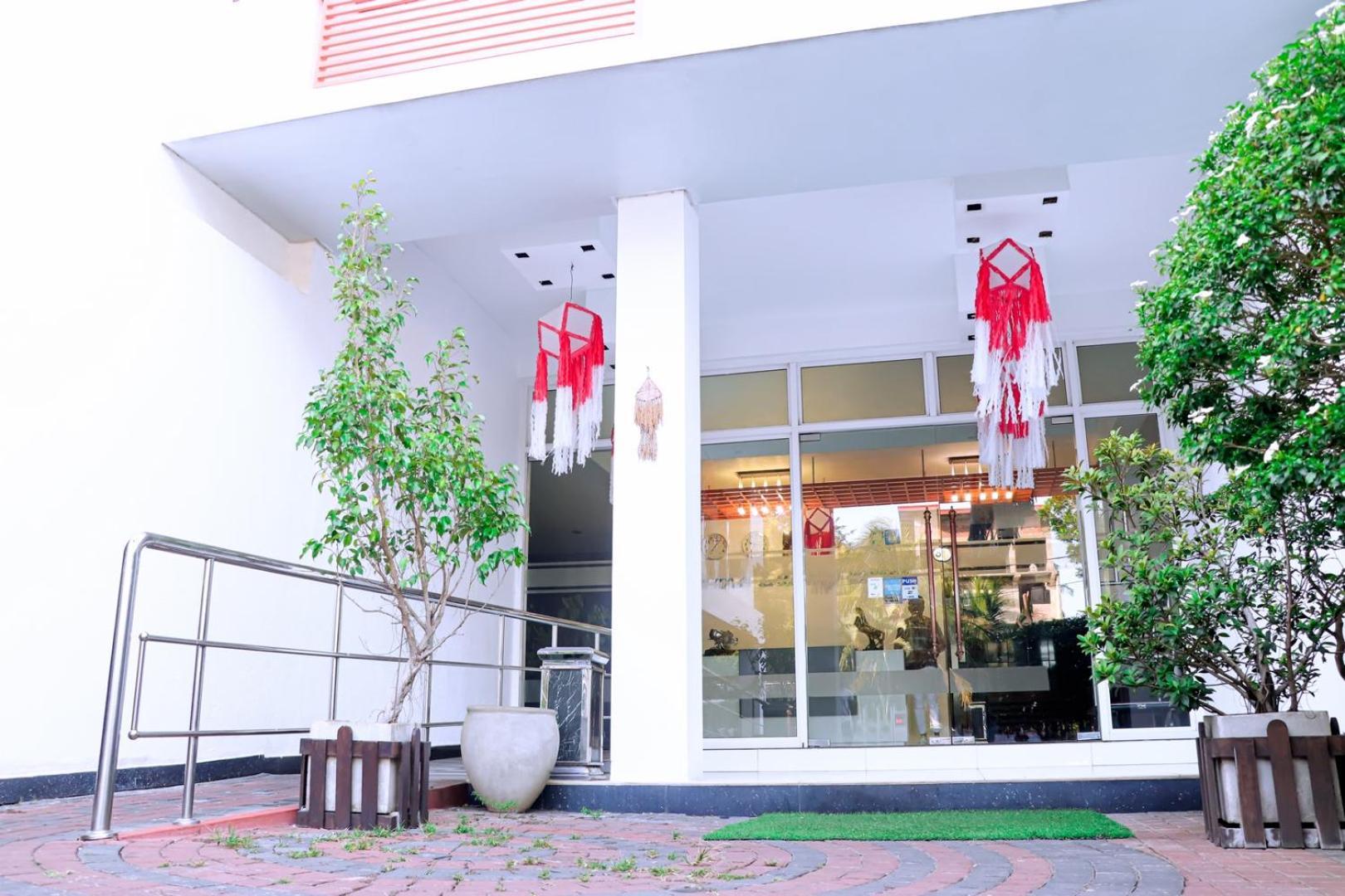Kanola Luxury Hotel Anuradhapura Zewnętrze zdjęcie
