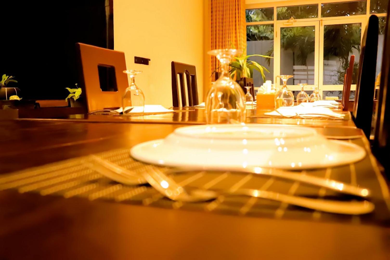 Kanola Luxury Hotel Anuradhapura Zewnętrze zdjęcie