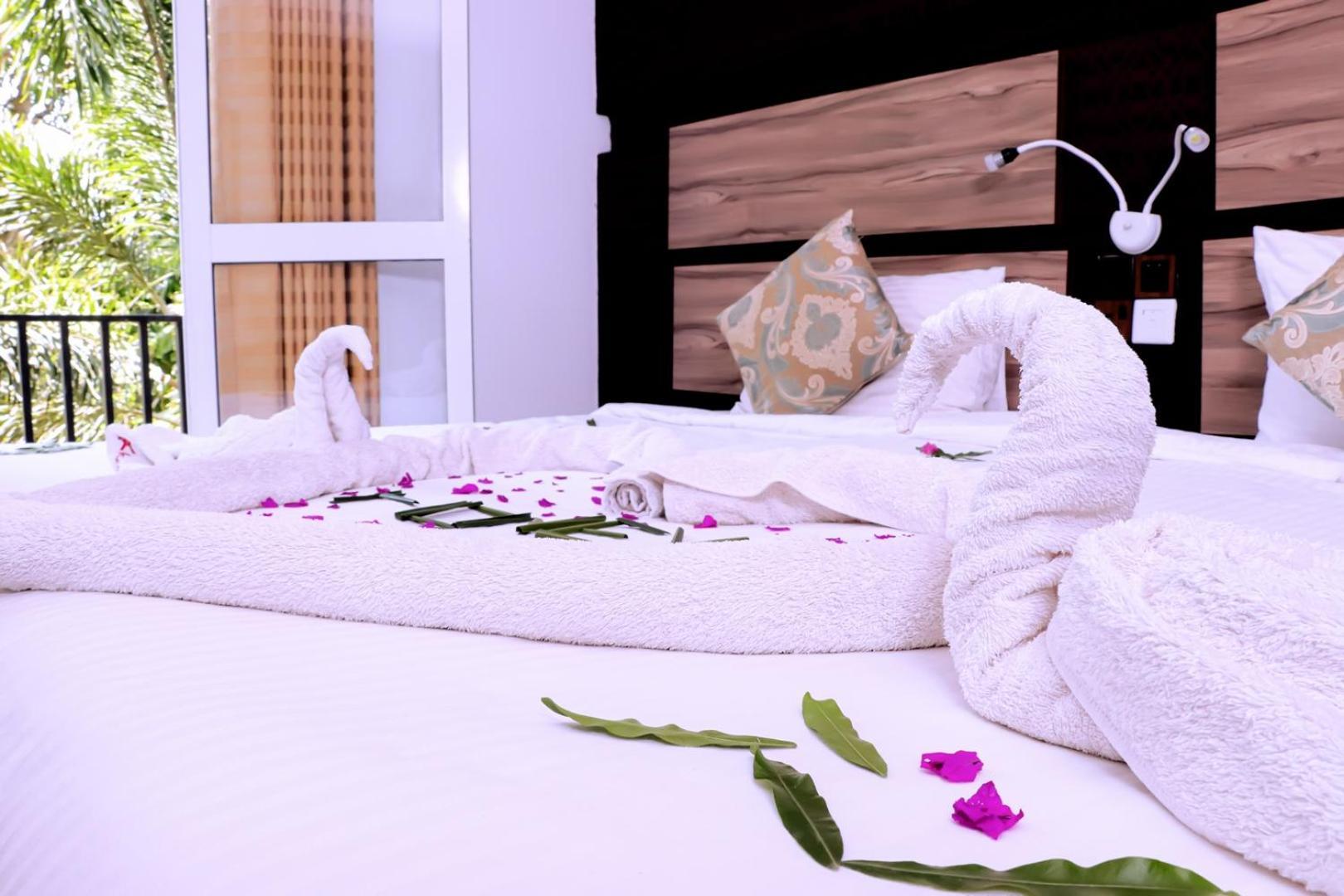 Kanola Luxury Hotel Anuradhapura Zewnętrze zdjęcie